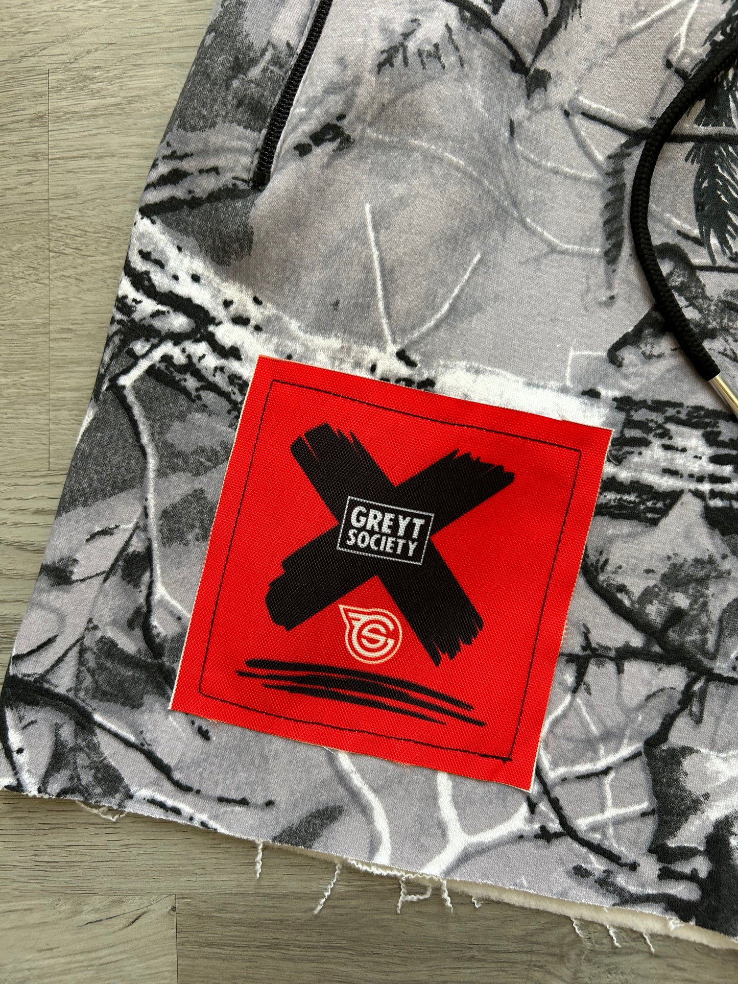 GREY/BLACK REAL TREE CAMO - DLSBYN SHORTS