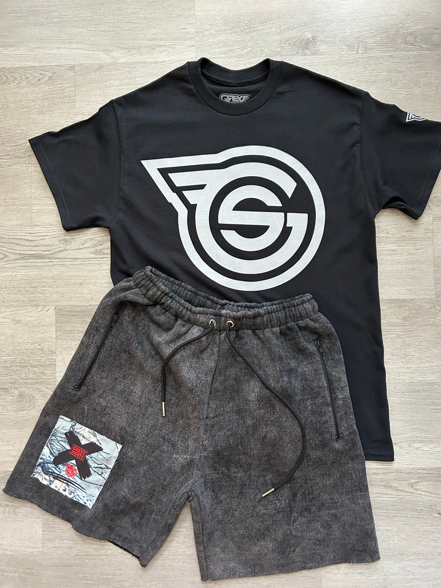 Classic GS LOGO Tee - Black/Grey