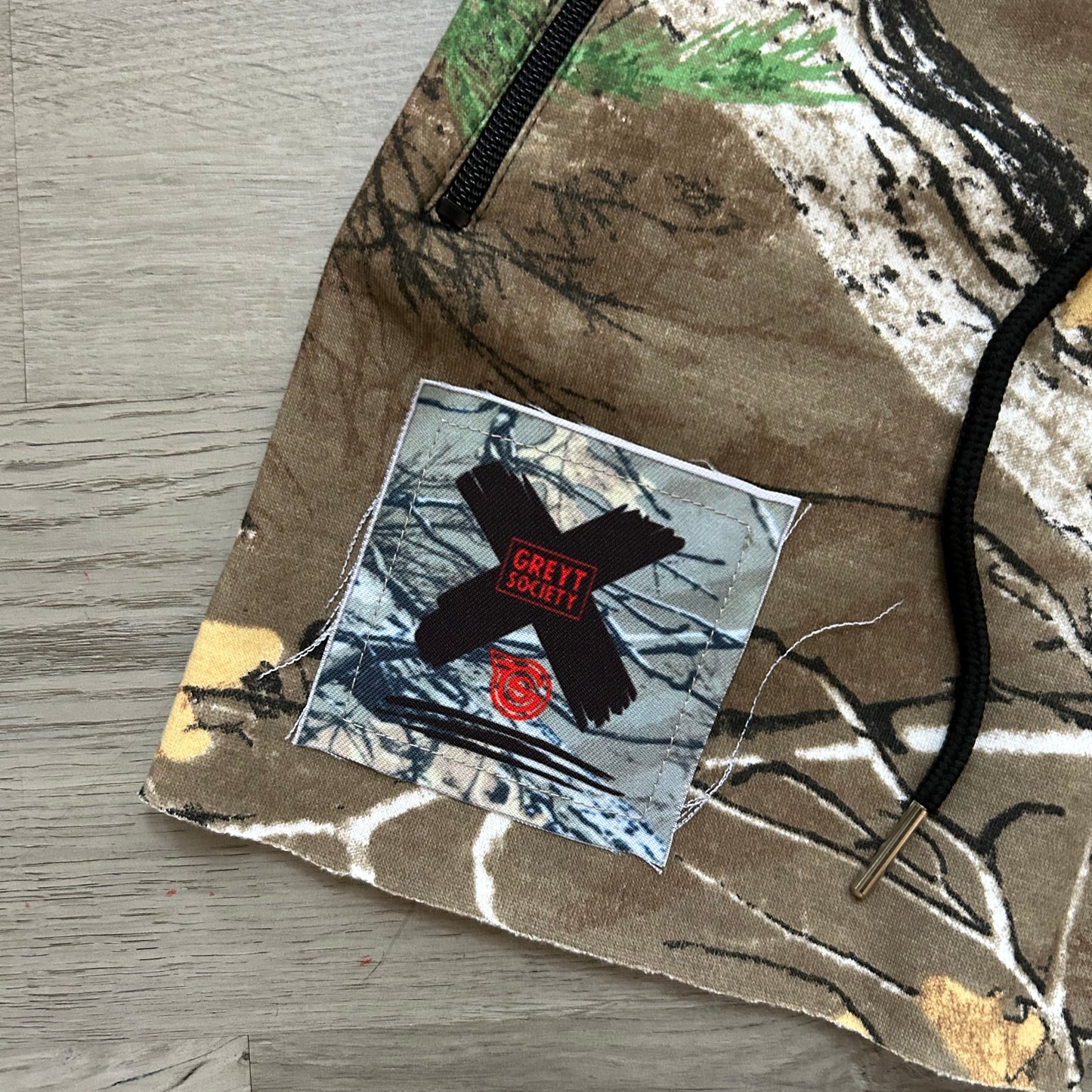 KIDS REAL TREE CAMO - DLSBYN1 SHORTS NTTT