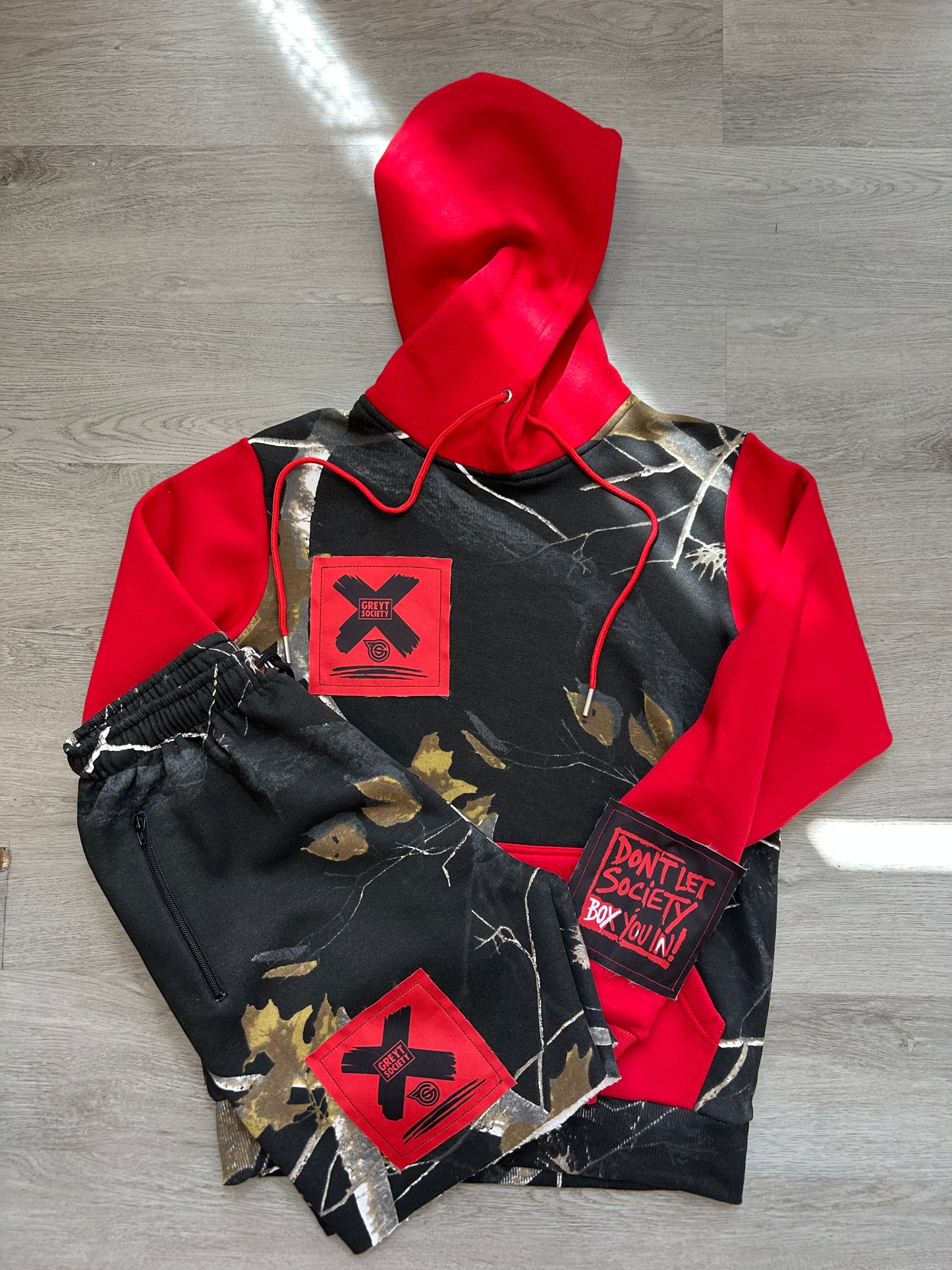 BLACK REAL TREE CAMO - DLSBYN SHORTS