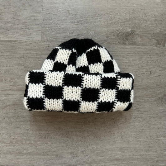 BLACK/WHITE Checkered Beanie
