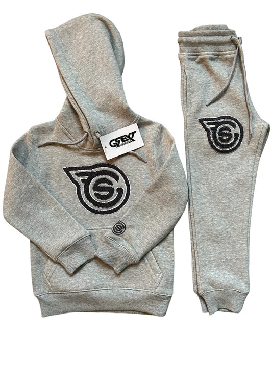 KIDS "GREYT GREY" Classic GS LOGO Jogger Set