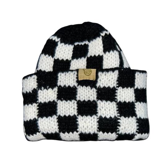 BLACK/WHITE Checkered Beanie